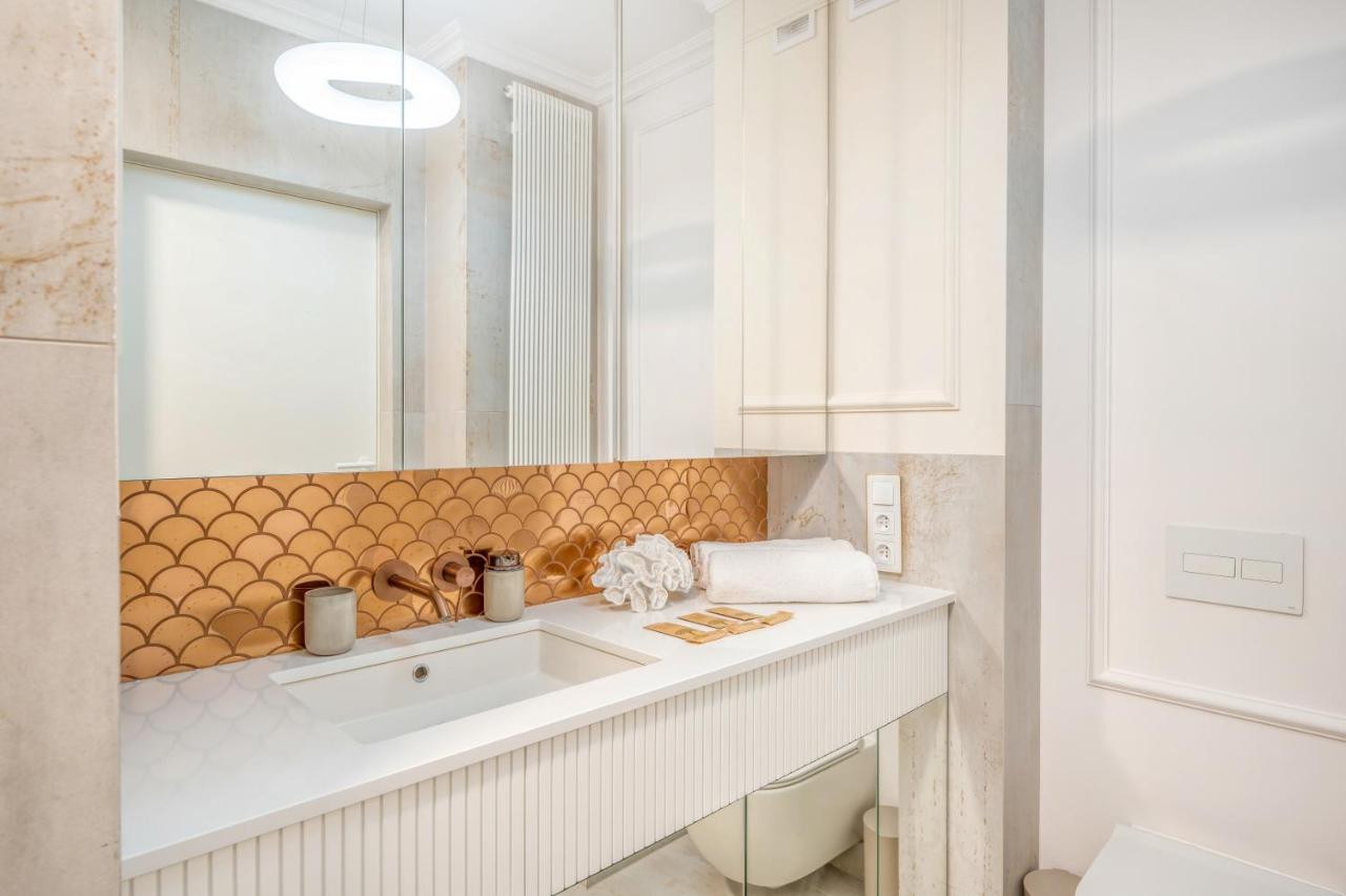 Apartment Golden Manufaktura Lodz By Rentujemy Extérieur photo