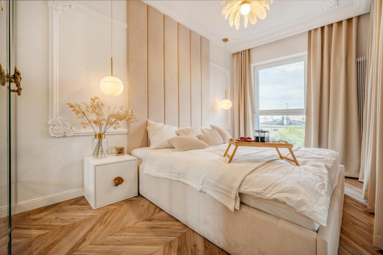 Apartment Golden Manufaktura Lodz By Rentujemy Extérieur photo